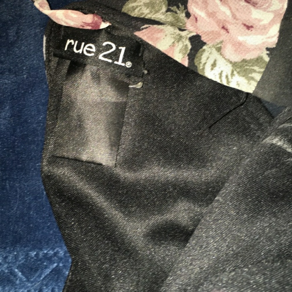 Rue21 jumper - Picture 3 of 4